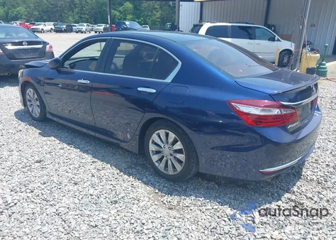 2017 Honda Accord Sport Se z USA, uszkodzony, nr VIN 1HGCR2F12HA141173